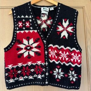 Vintage REI Knit by Hand Wool Button Front Snowflake Vest Boxy Fit / Medium
